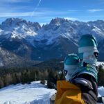 Buon Natale dal Rifugio 5 Laghi di Madonna di Campiglio con vista sulle Dolomiti del Brenta